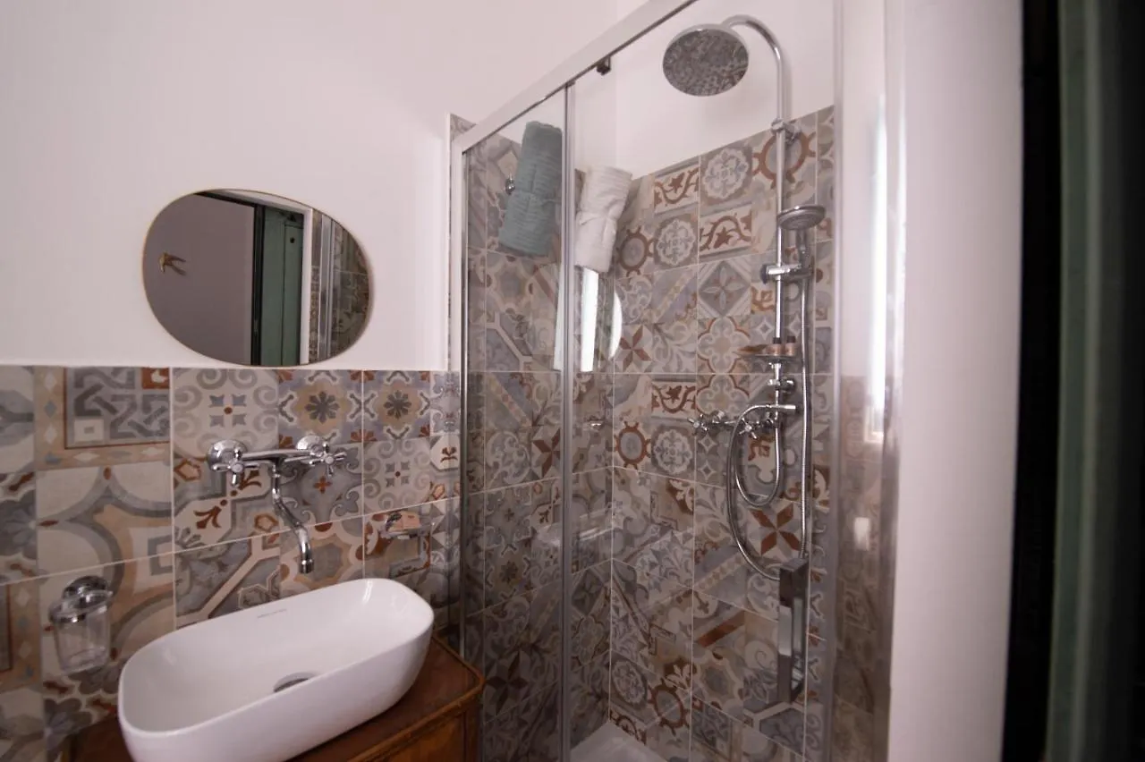 A Casa Di Emilia Villa Catania 0*,